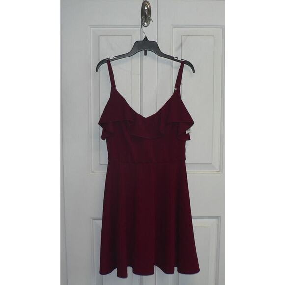 Row A Women's Sleeveless Ruffle Neck Skater Mini Dress in Garnet Medium MSRP $28 - Picture 1 of 3